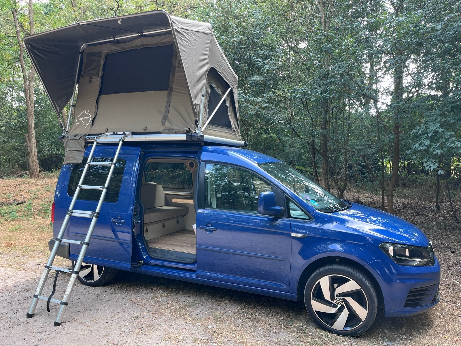 Volkswagen Caddy Maxi 1.0 TSI benzine buscamper, Hefdak, Standaard zit, Volkswagen, Handgeschakeld