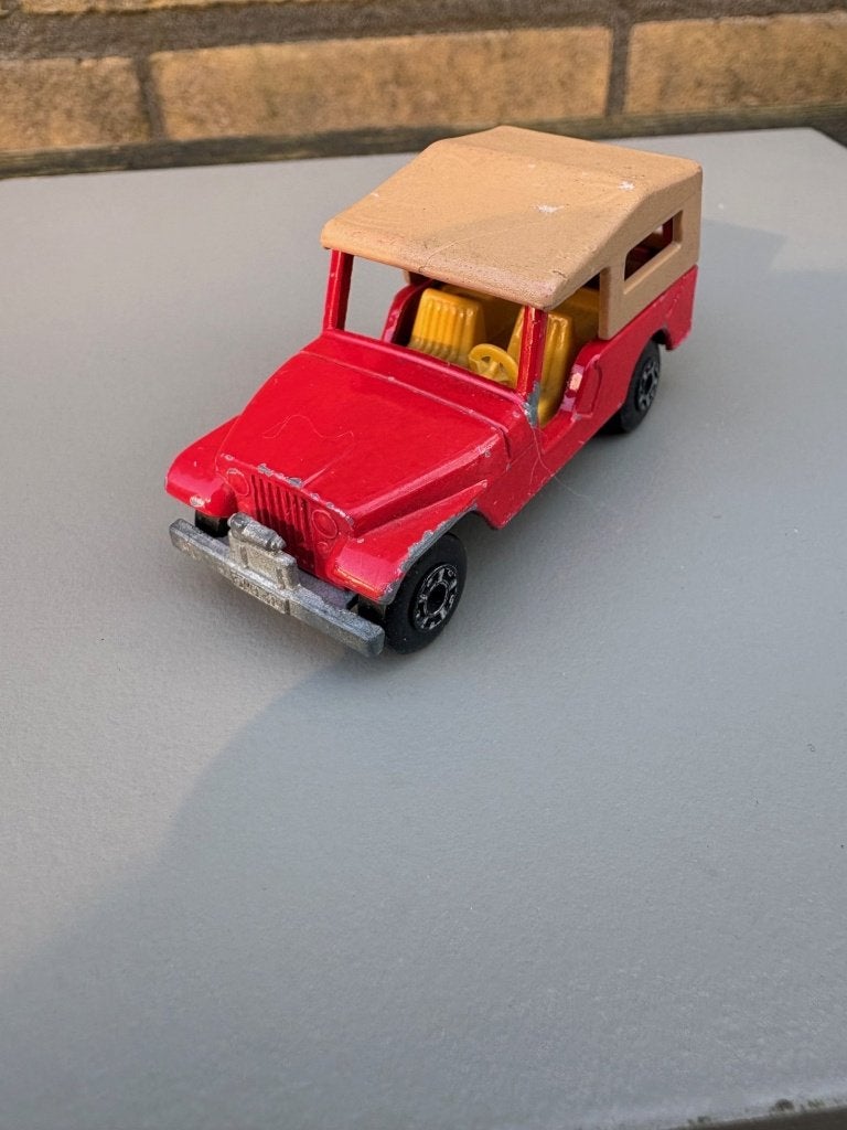 Matchbox Jeep CJ6 rood, Ophalen of Verzenden, Gebruikt, Auto