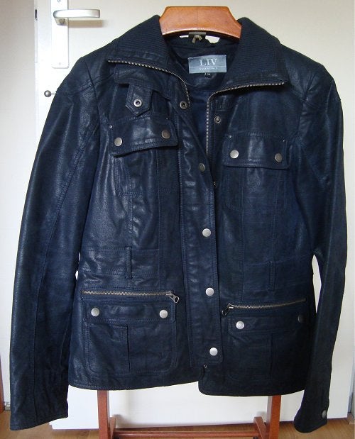 kort leren jasje LIV maat 40 donkerblauw, Kleding | Dames, Jasjes, Kostuums en Pakken, Maat 38/40 (M), Blauw, Ophalen of Verzenden