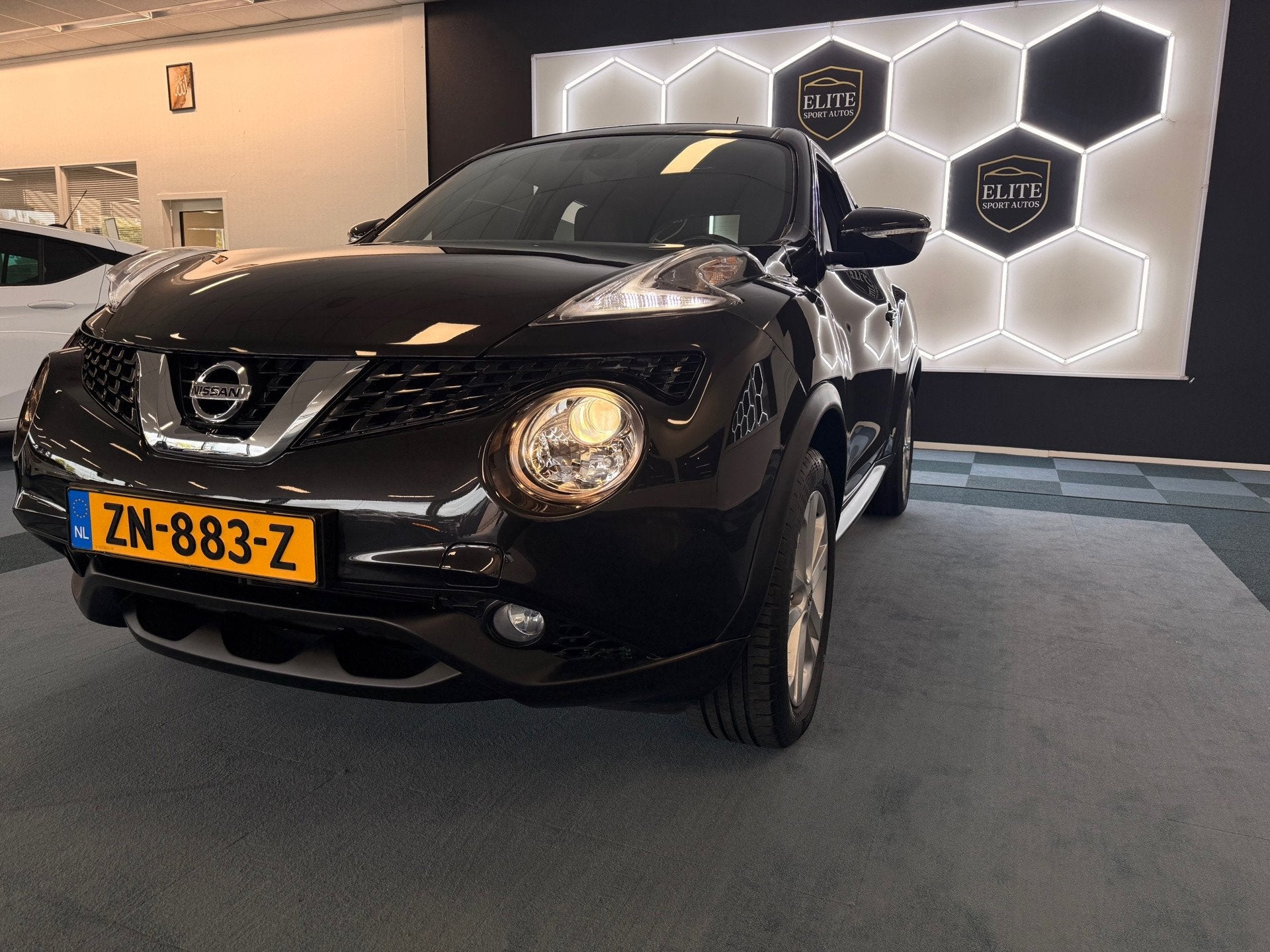 Nissan Juke 1.2 DIG-T S/S N-Connecta I Camera I Navi I Cruis, Auto's, Nissan, Voorwielaandrijving, 639 kg, Stof, 116 pk