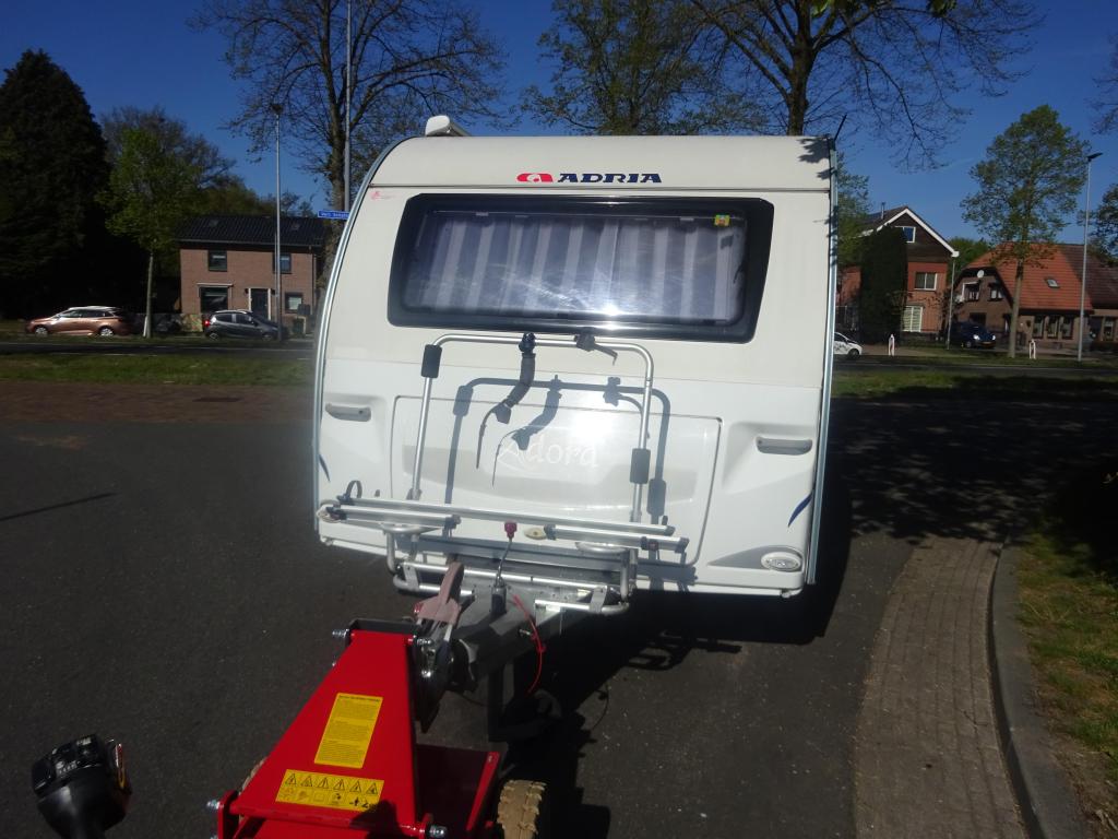 Adria Adora 512 UL+Mover+Luifel, Caravans en Kamperen, Caravans, Dwarsbed, Rondzit, Schokbreker, Bedrijf