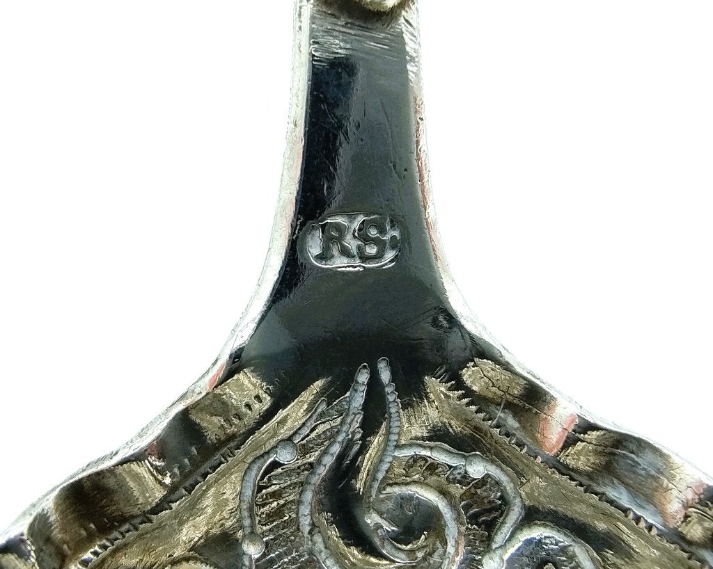 Zilveren roomlepel, R. Snoek, Leeuwarden, ca. 1780, Antiek en Kunst, Antiek | Goud en Zilver, Verzenden, Zilver