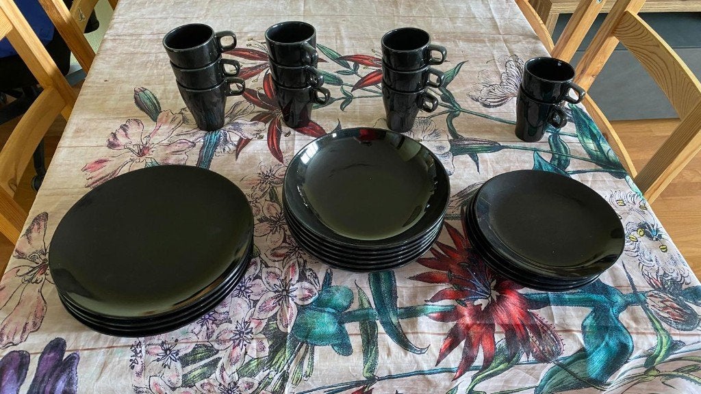 IKEA FÄRGKLAR 23pieces tableware set + IKEA FÄRGKLAR 11 Cups, Ophalen, Gebruikt, IKEA, Overige stijlen