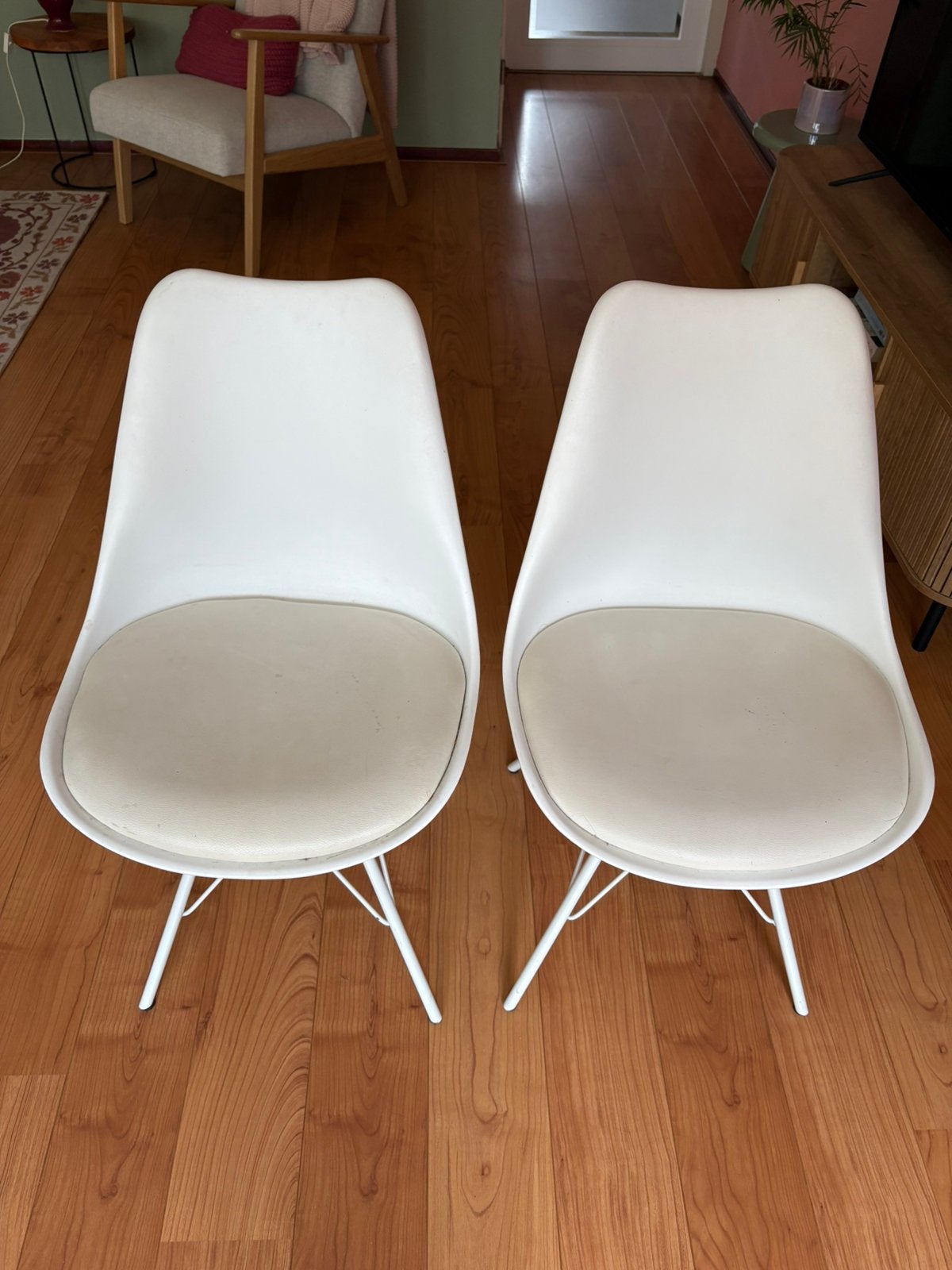 2 witte kuipstoelen, Ophalen, Gebruikt, Wit, Twee