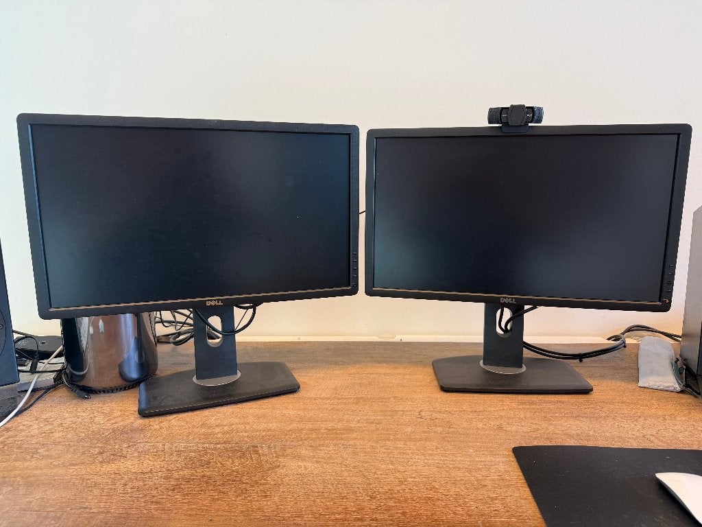 Dell Monitoren (3 stuks) - Ideaal voor Thuiswerkplek, Ophalen, Dell, In hoogte verstelbaar, 60 Hz of minder