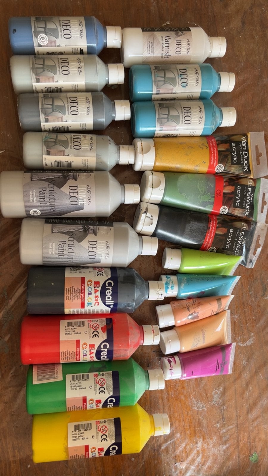 Verschillende kleuren verf, hobby verf en kinderverf, Hoogersmilde Beilervaart 1, Gebruikt, Overige typen, Print & Vorm