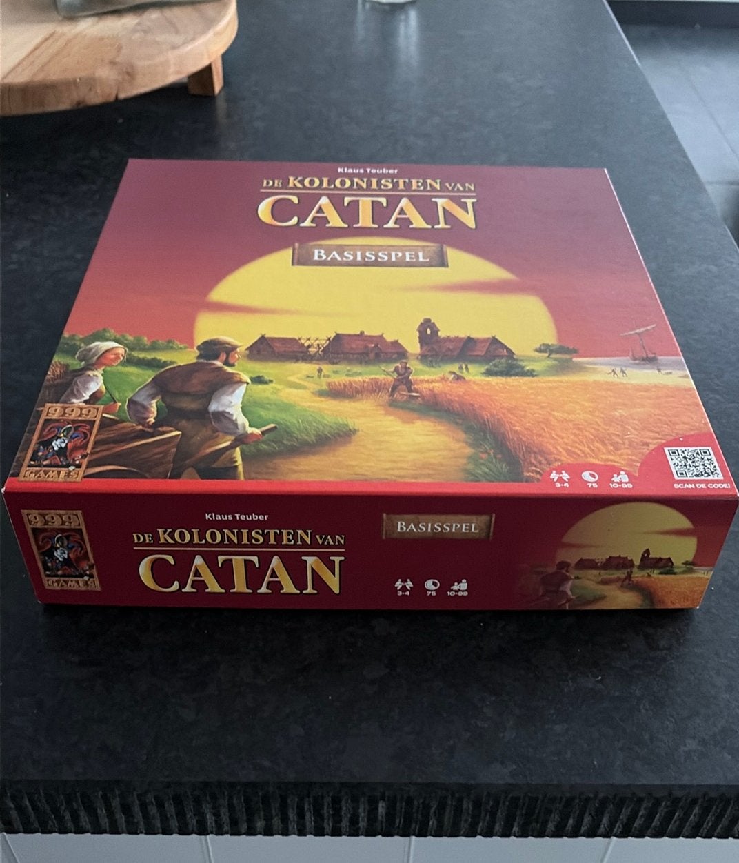 De Kolonisten van Catan 999 games basisspel handelsspel, Drie of vier spelers, Ophalen of Verzenden, Zo goed als nieuw
