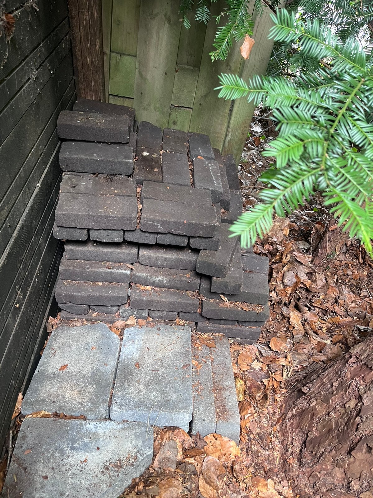 +/-130 terrasstenen, gratis af te halen in Zeist., Tuin en Terras, Terrasdelen en Vlonders, Ophalen, Zo goed als nieuw, Hout