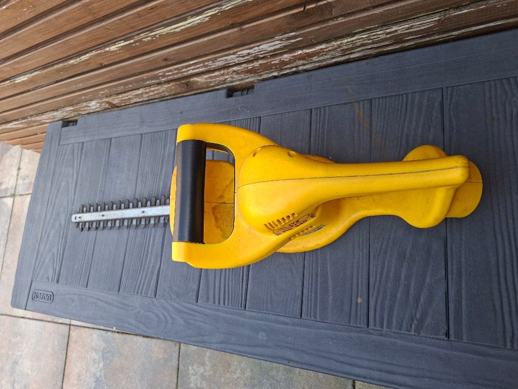 Heggenschaar  goedwerkend, Tuin en Terras, Ophalen, Gebruikt, Elektrisch