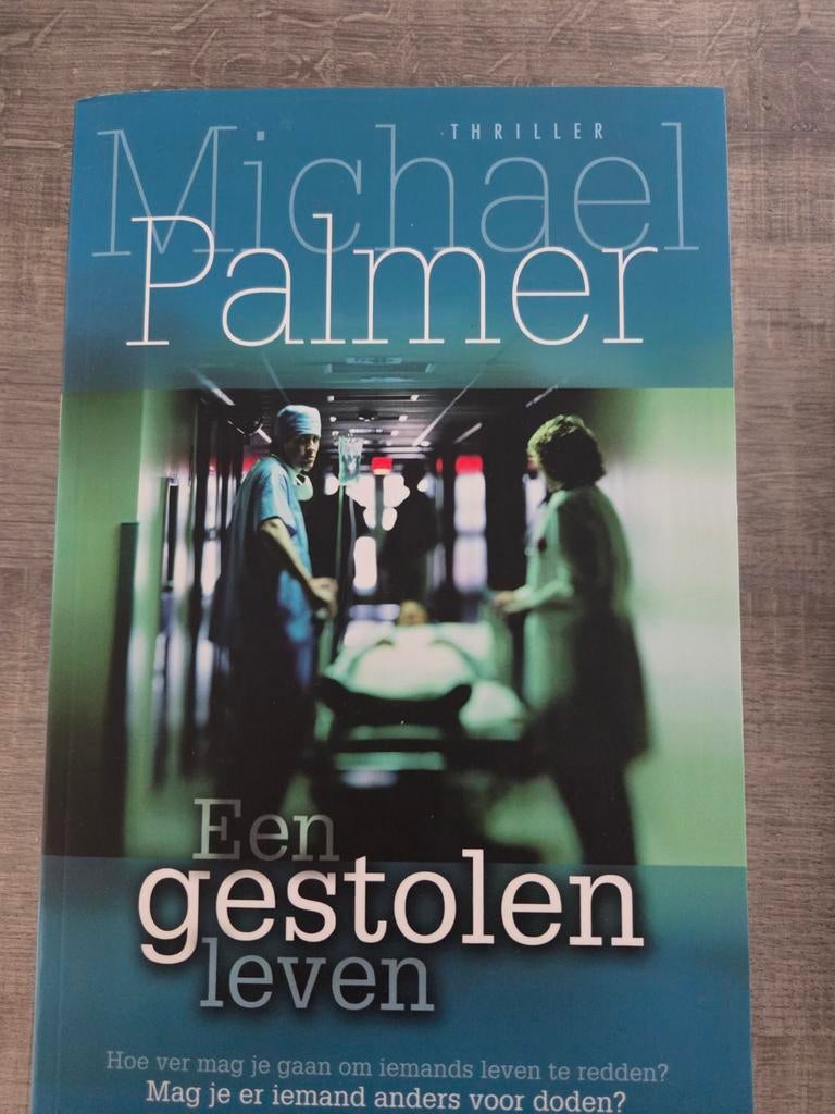 4 spannende medische trillers van Michael Palmer., Ophalen of Verzenden, Zo goed als nieuw, Michael Palmer