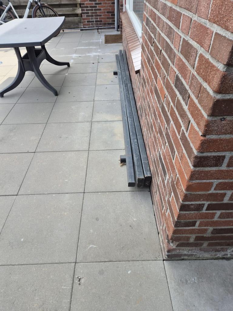 Hardhouten palen 5x5 3,20 meter 5 stuks, Ophalen, Gebruikt, 250 tot 300 cm, 50 mm of meer