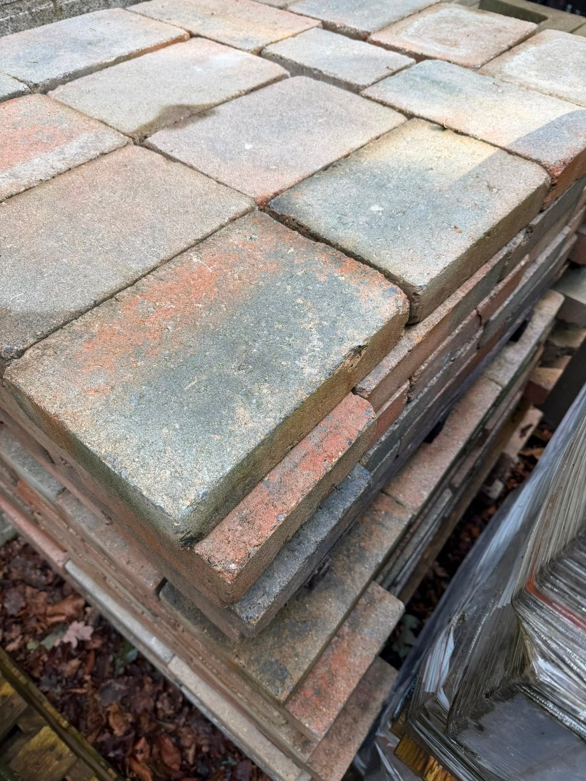 Nieuwe Cobble Stones Rood/Zwart 20x30 cm (ca. 15m²), Tuin en Terras, Ophalen, Klinkers, Nieuw, 10 m² of meer