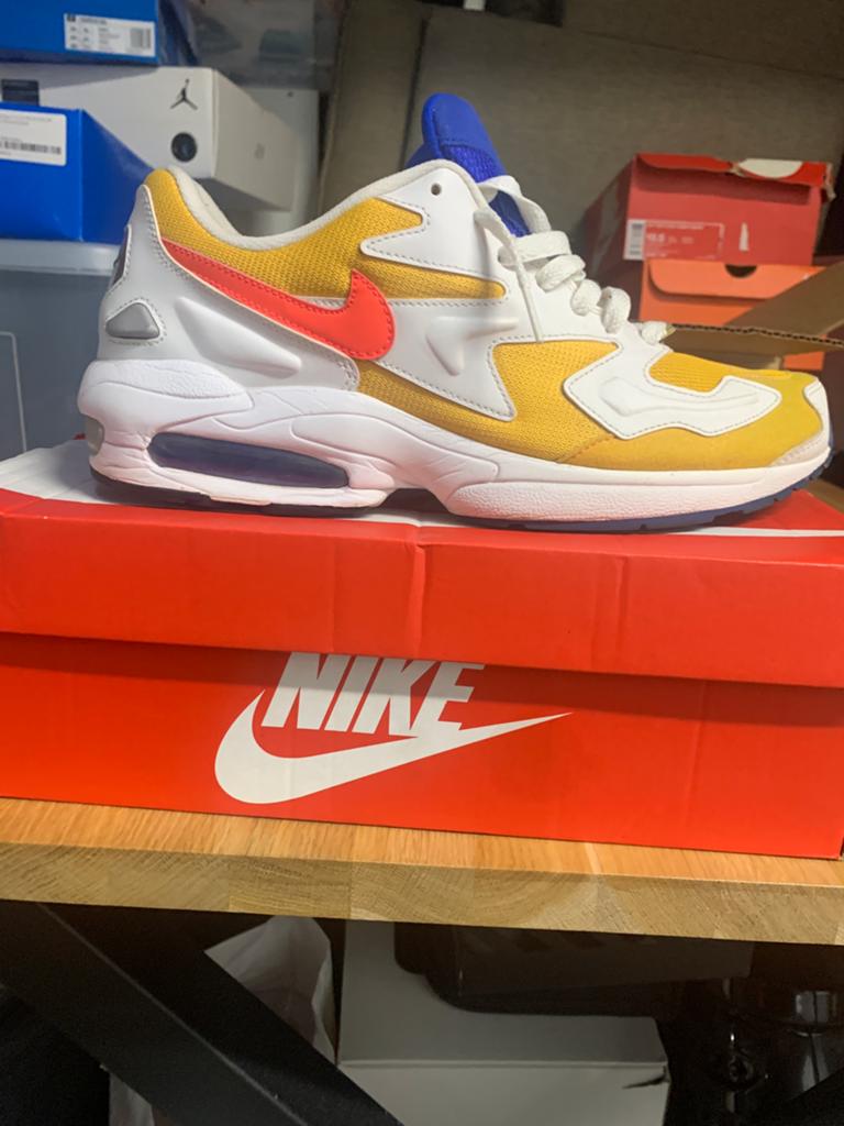 NIKE AIR MAx2 LIGHT / Size 10.5us, Kleding | Heren, Overige kleuren, Sportschoenen, Ophalen of Verzenden, Gedragen
