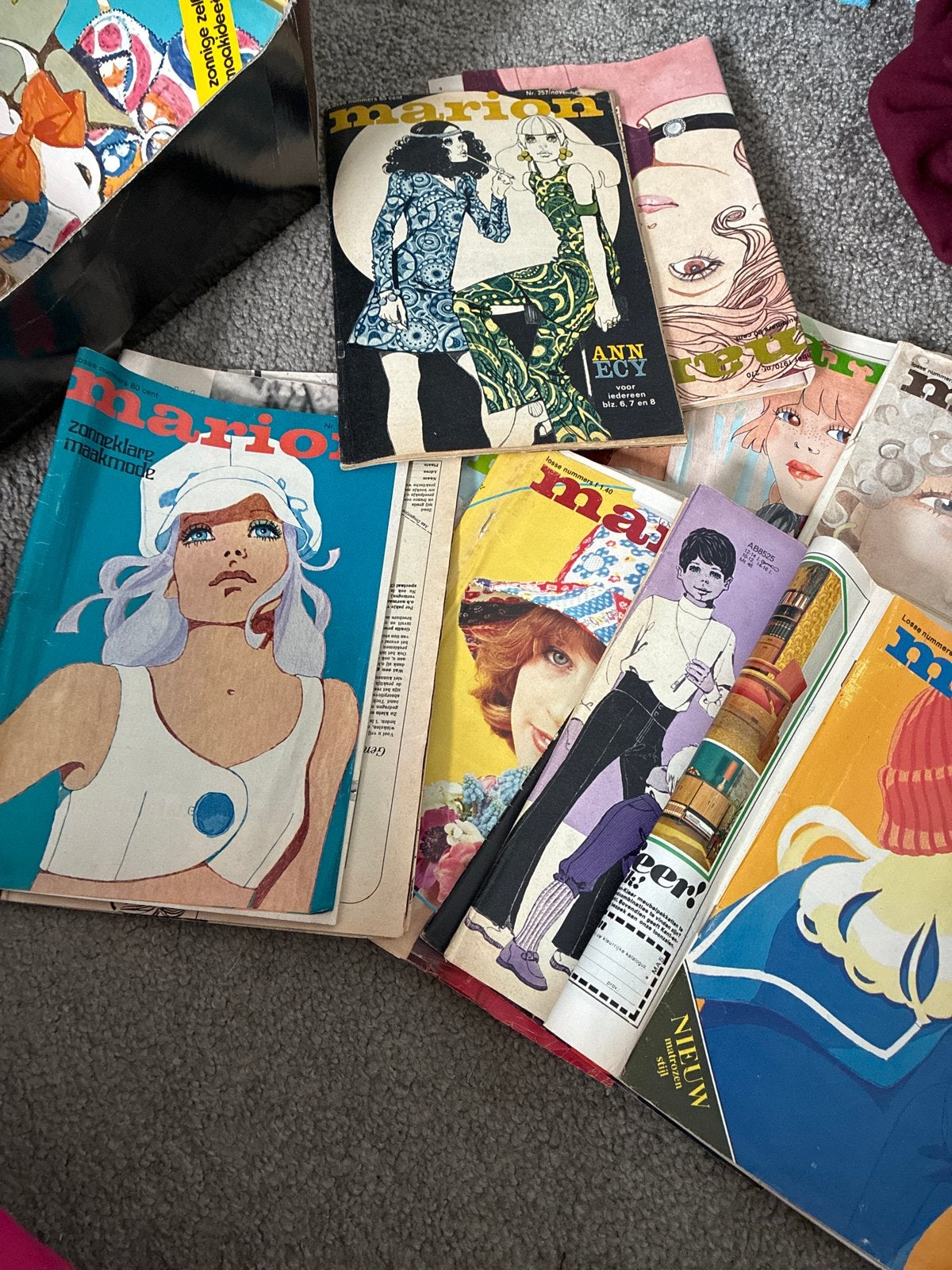 Vintage Marion tijdschriften - Jaren '70 mode en patronen, Ophalen of Verzenden, Gelezen, Damesbladen