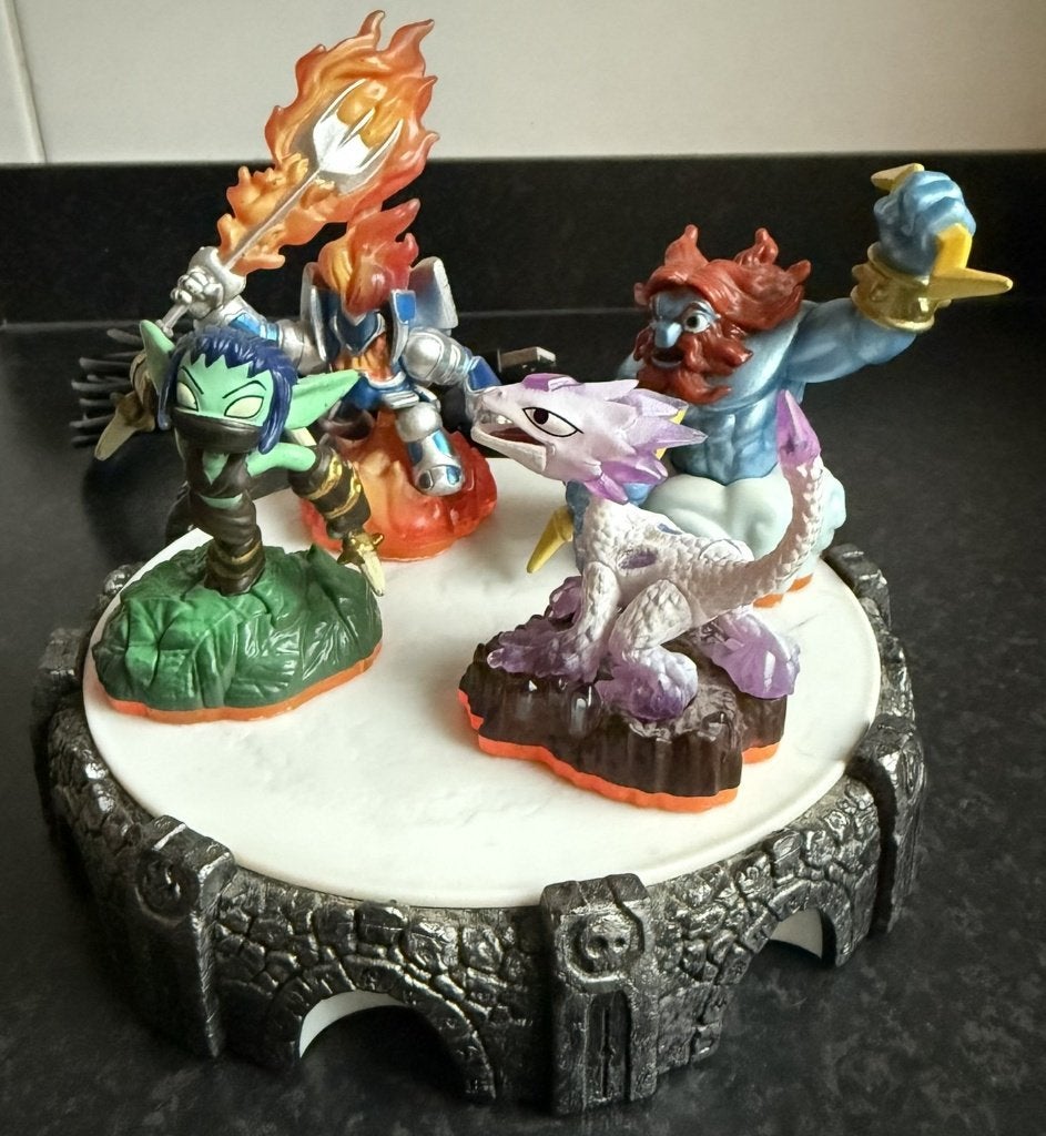Skylanders Figuren Set – Inclusief Portal of Power, Avontuur en Actie, Gebruikt, 2 spelers, Ophalen of Verzenden