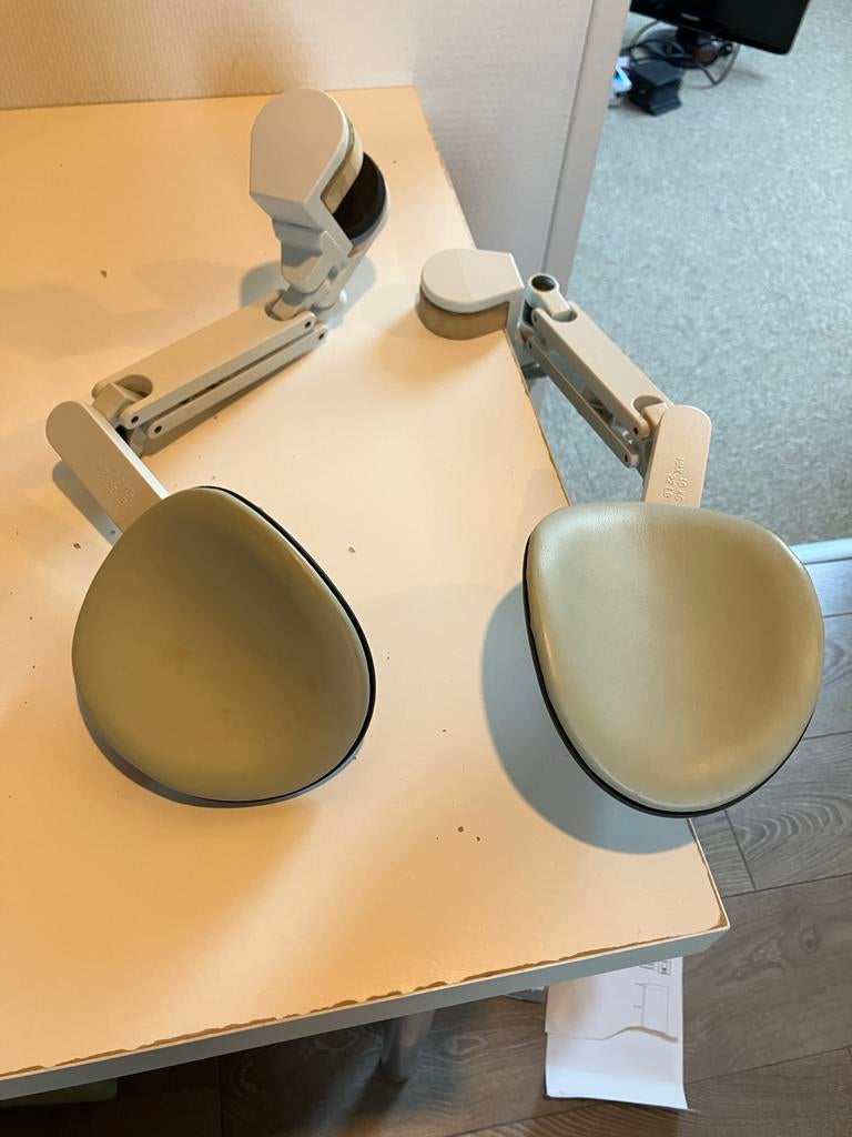 2x ErgoRest Ondersteuning voor Arm & pols, Diversen, Braces, Gebruikt, Ophalen