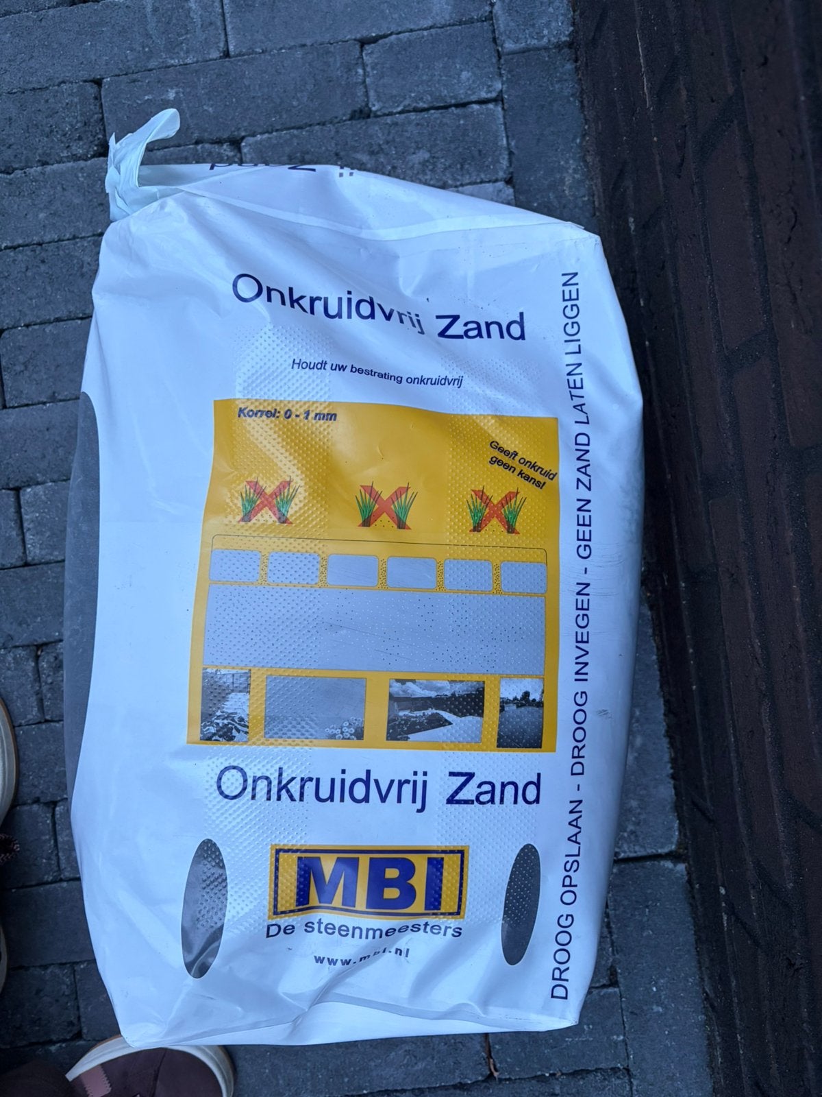 Onkruidvrij Zand 2 nieuwe zakken, Ophalen, Zo goed als nieuw, Ophoogzand