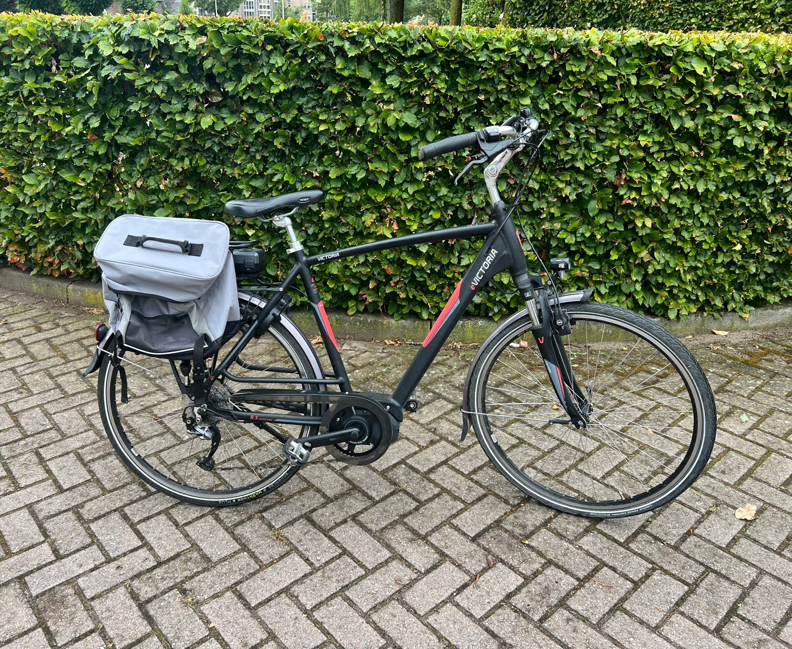 Victoria e-Trekking HerenFiets type 6.5 Steps middenmotor, Fietsen en Brommers, Elektrische fietsen, Gebruikt, 50 km per accu of meer