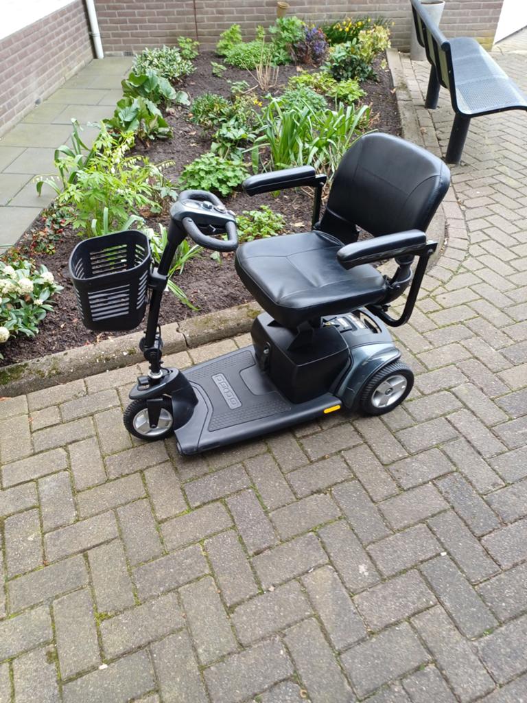 Vouwbaar kleine scootmobiel., Diversen, Brommobielen en Scootmobielen, Ophalen of Verzenden