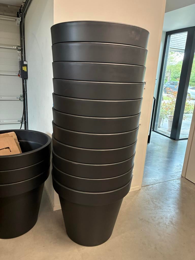 Grote Antraciet Bloempot - 80cm Doorsnede, Ophalen, Zo goed als nieuw