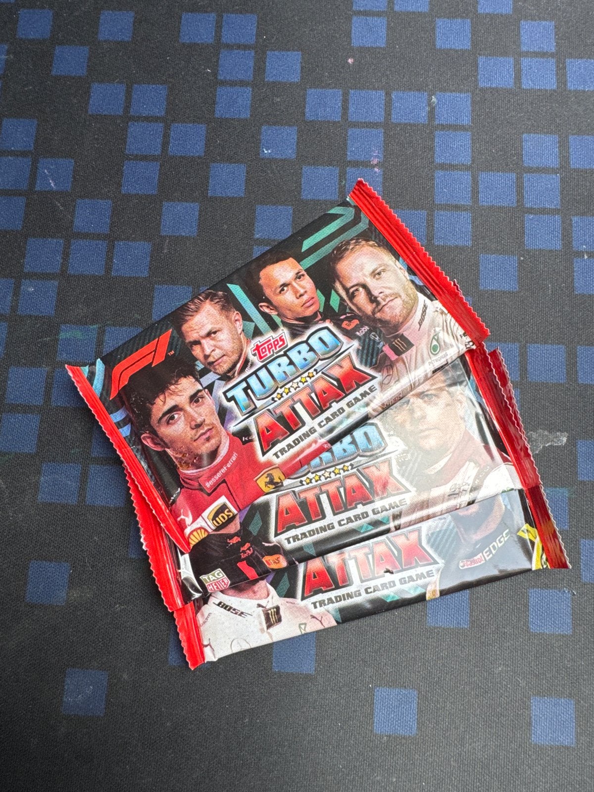 3 ongeopende pakjes Topps Turbo Attax 2020 F1 kaarten, Hobby en Vrije tijd, Ophalen of Verzenden, Nieuw, Booster, Foil