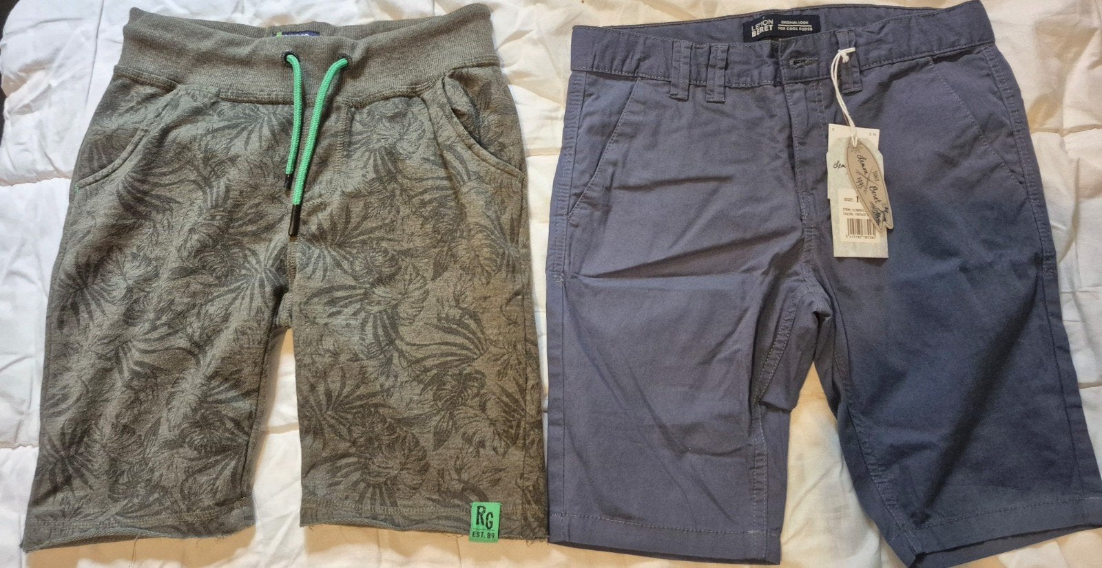 2 shorts/korte broeken maat 152, Kinderen en Baby's, Kinderkleding | Maat 152, Ophalen of Verzenden, Jongen, Broek
