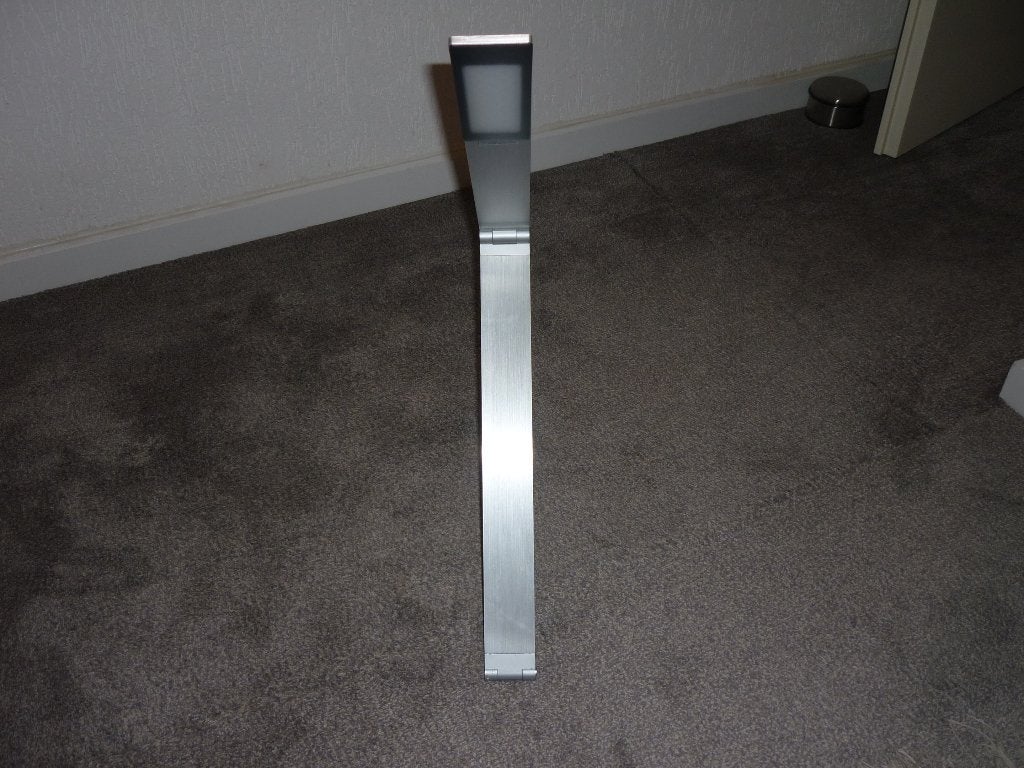 Te Koop : nieuwe design Led globo tafel- / bureau lamp, Huis en Inrichting, Nieuw, Ophalen of Verzenden, Design, Kunststof