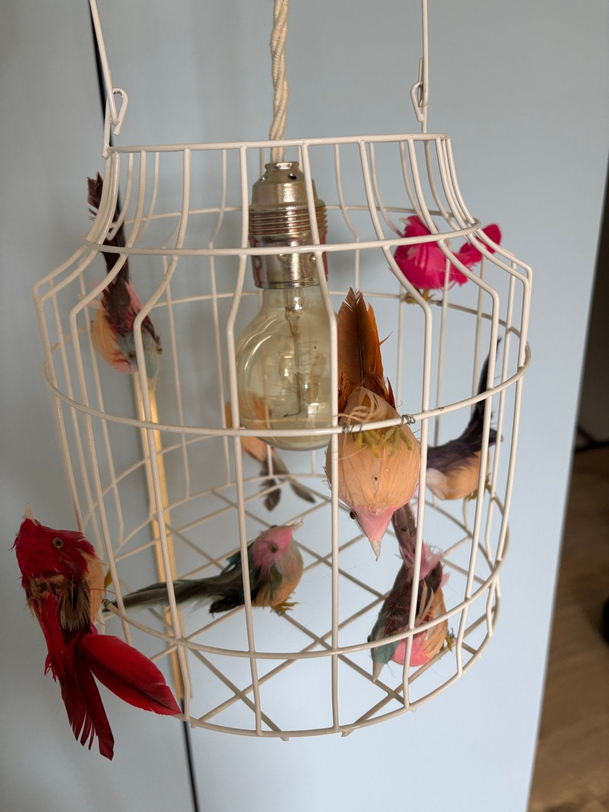 Dutch Delight Vogeltjeslamp - Hanglamp met Vrolijke Vogels, Ophalen of Verzenden, Gebruikt, Metaal, 50 tot 75 cm