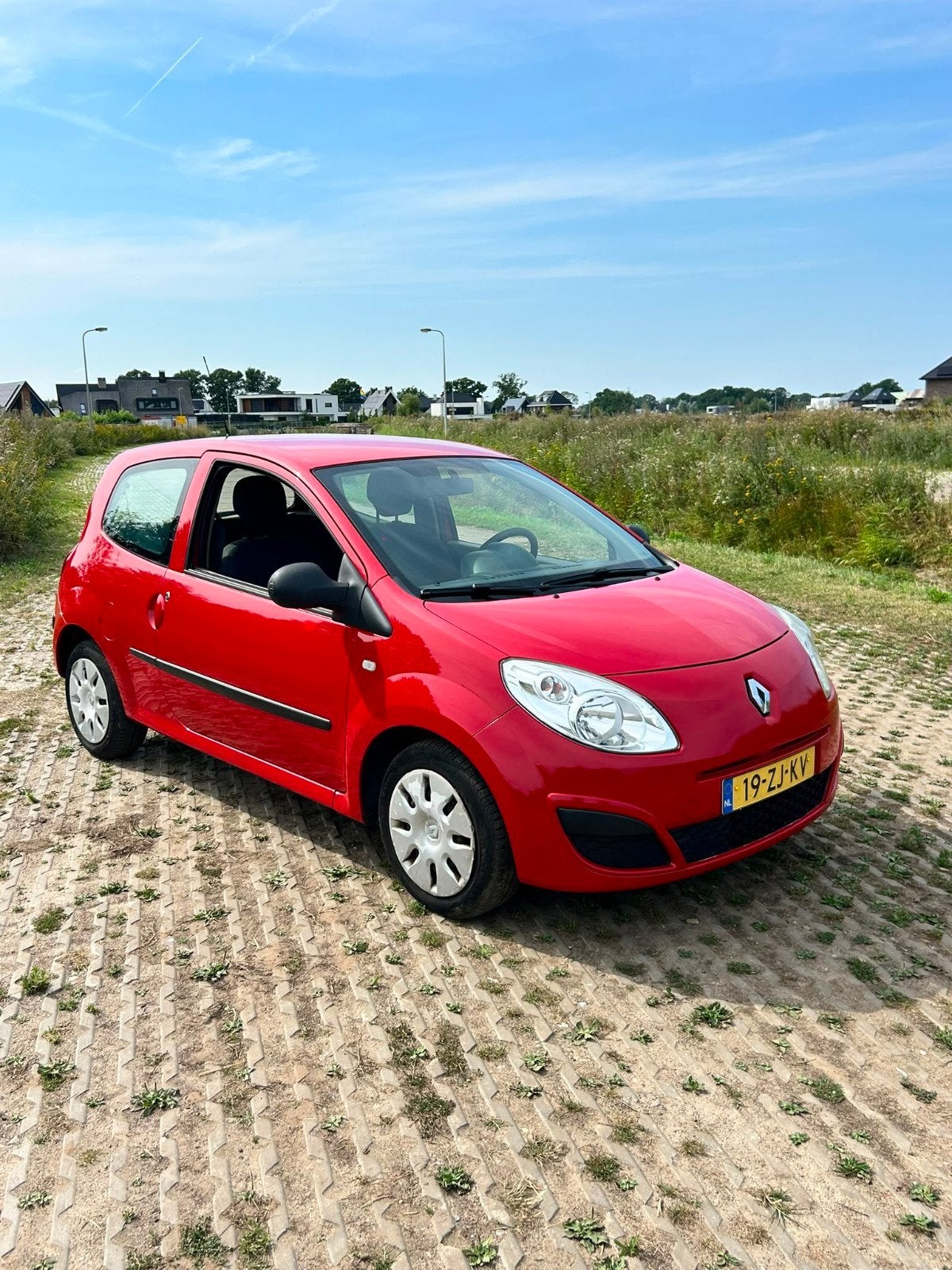 Renault Twingo 1.1 2008 Rood, Auto's, Voorwielaandrijving, Twingo, 31 €/maand, 4 cilinders