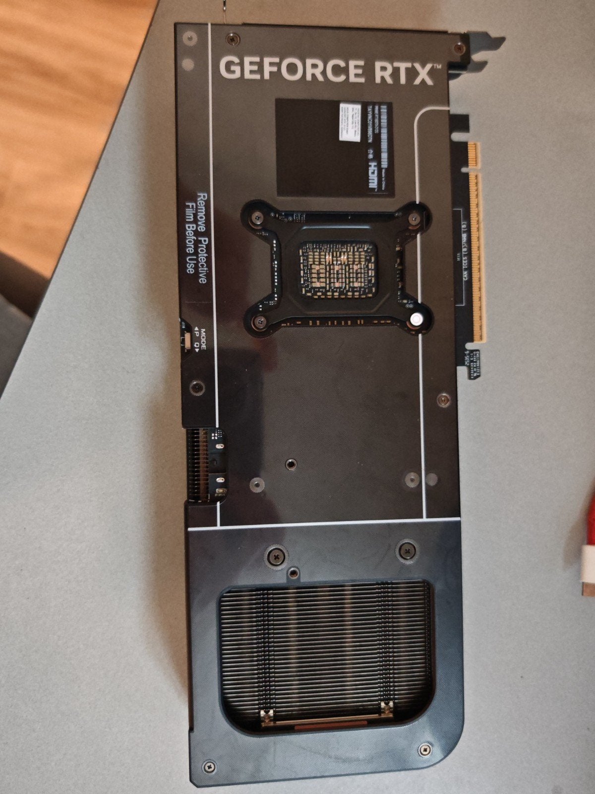 Nvidia GeForce RTX 5070 12GB - Zo goed als nieuw, Computers en Software, Videokaarten, Ophalen, GDDR6, Zo goed als nieuw, HDMI