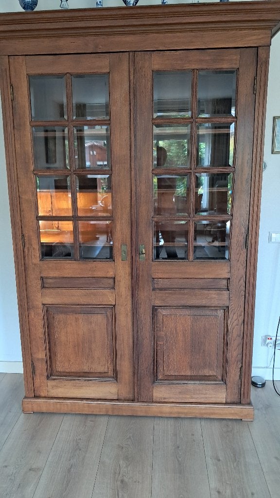 Antiek eiken kast met facet geslepen ruitjes!, Ophalen, Rechthoekig, 100 tot 150 cm, 200 cm of meer