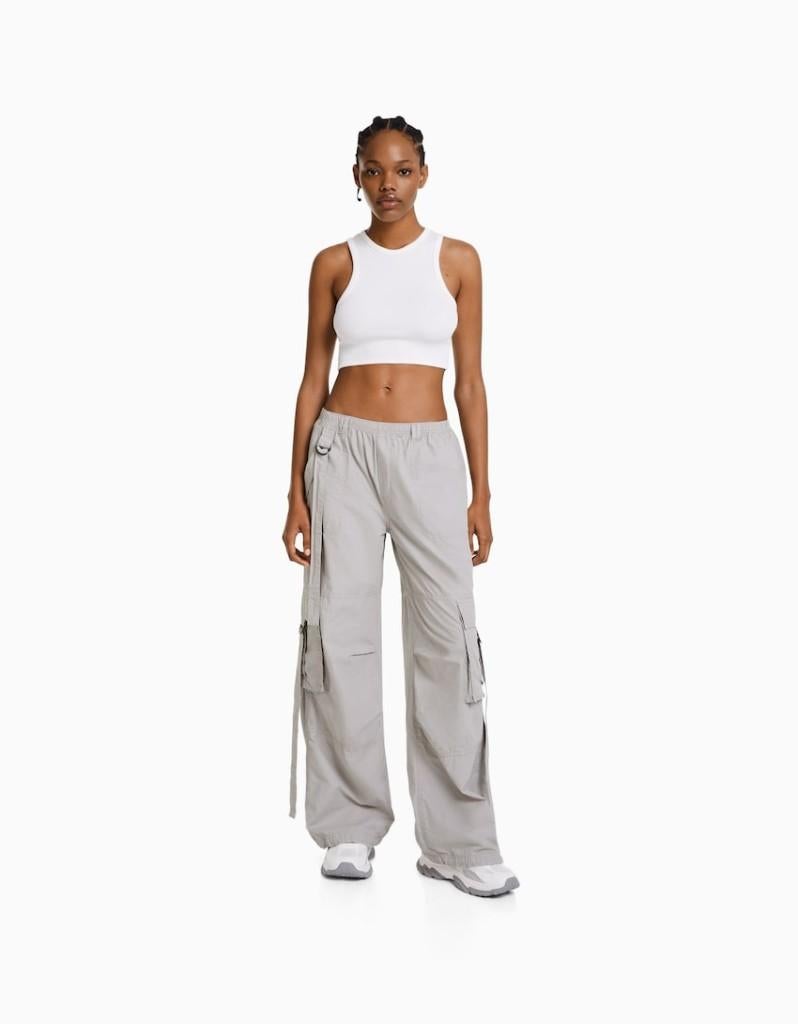 Bershka L broek pants cargobroek parachute keper grijs, Kleding | Dames, Verzenden, Maat 42/44 (L), Nieuw, Grijs