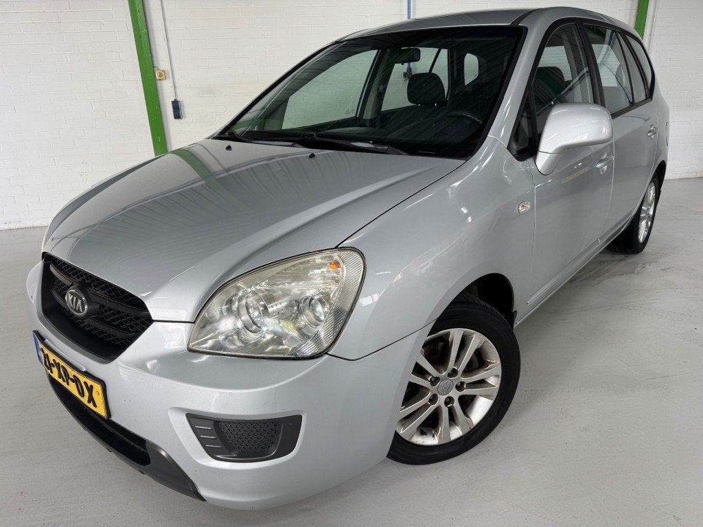 Kia CARENS 2.0 CVVT X-TRA / Trekhaak / Airco / Bluetooth / A, Auto's, Kia, Voorwielaandrijving, 1998 cc, Gebruikt, 4 cilinders