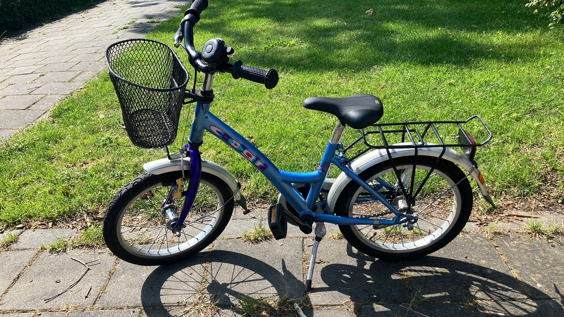 Kinderfiets tot 6 jaar. Handrem en terugtraprem., Ophalen, Zo goed als nieuw