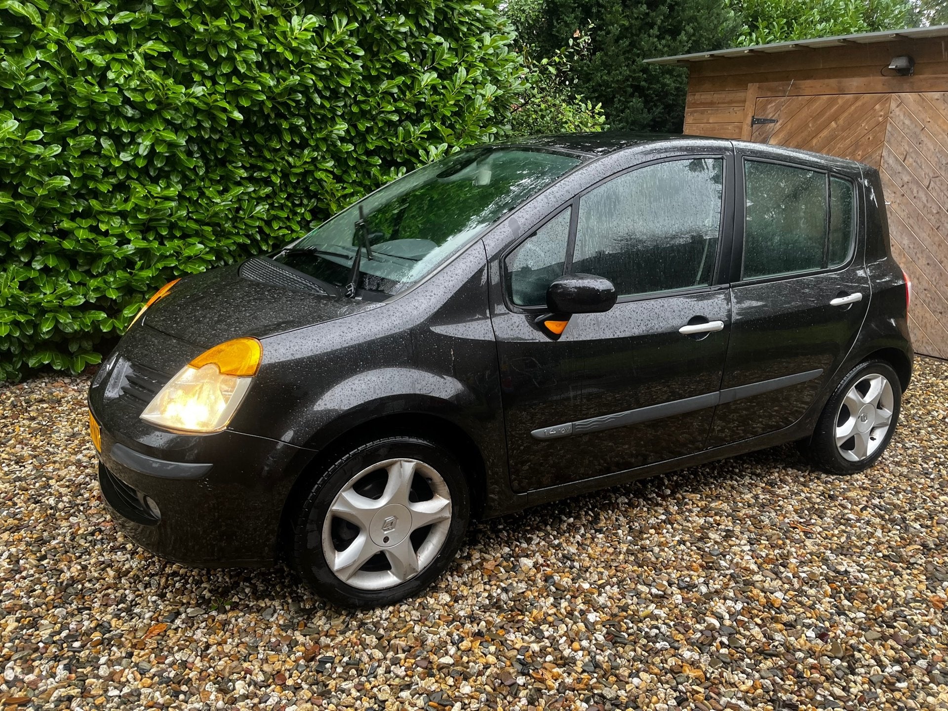 Renault Modus RIJKAAR/APK/HISTORY/BEURT/NAP/AIRCO/5drs//DIRE, Voorwielaandrijving, Gebruikt, Zwart, 4 cilinders