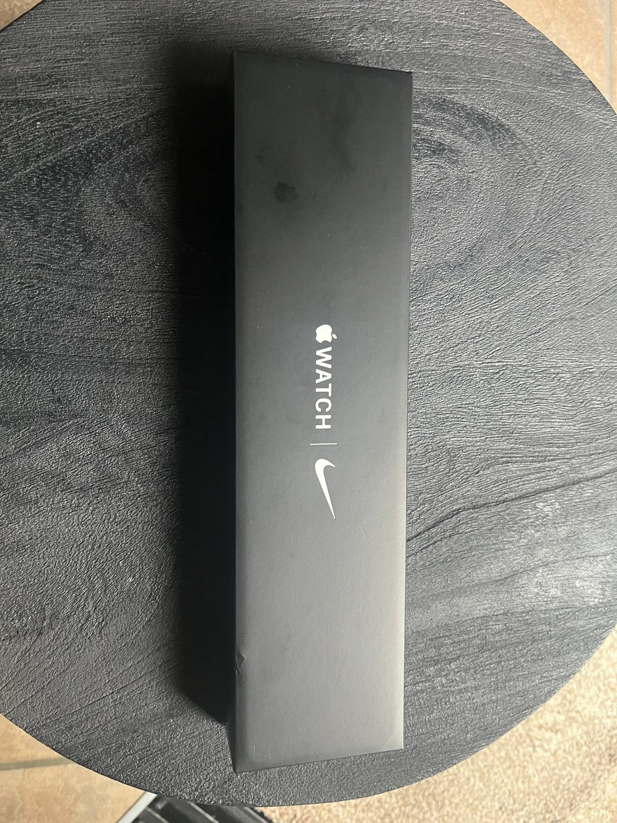 Apple watch 7 nike 45mm starlight, IOS, Ophalen of Verzenden, Zo goed als nieuw, Waterdicht