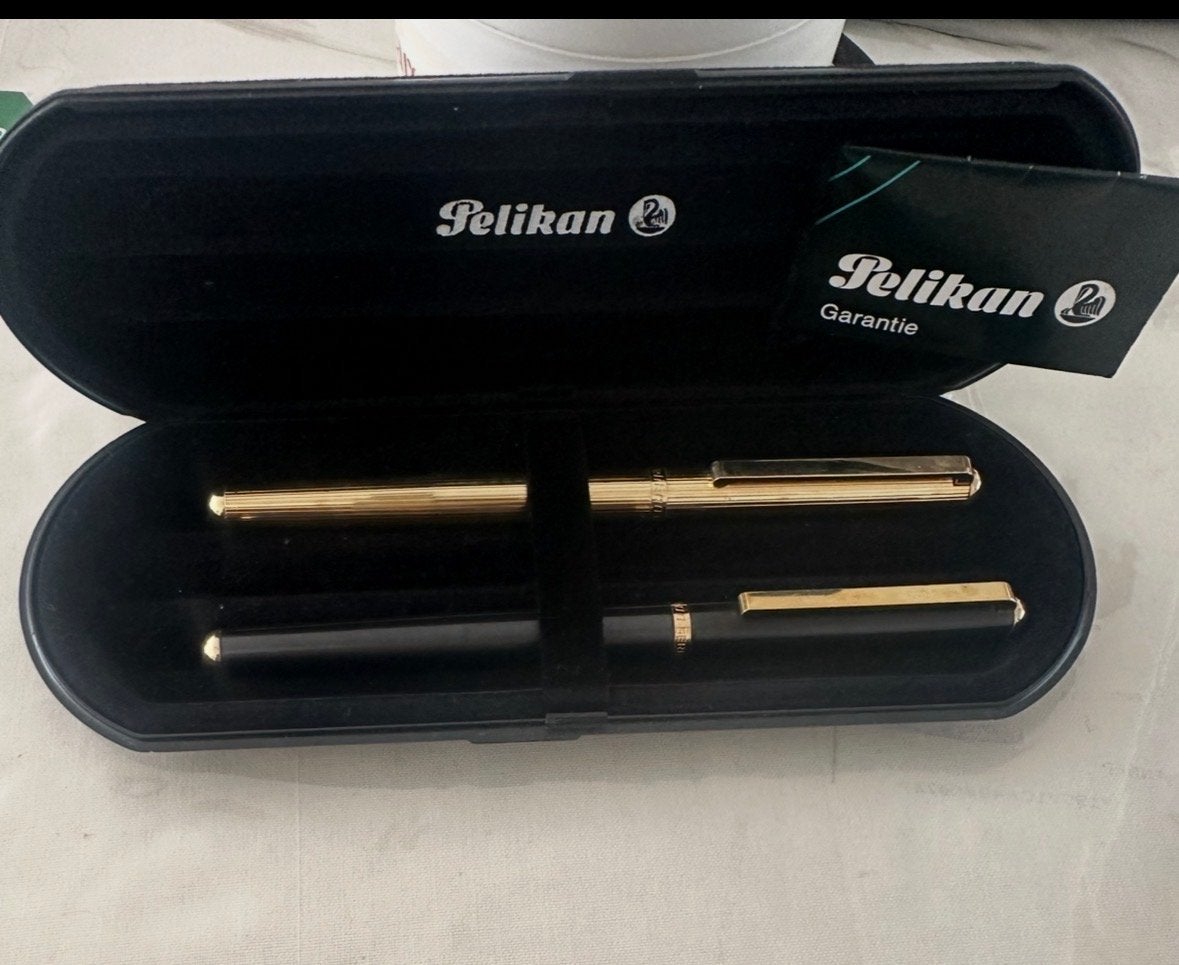 Pelican  set nieuw zwart en goud kleur, Diversen, Ophalen of Verzenden, Nieuw
