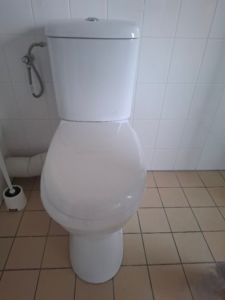 TOILETPOT EN WASTAFEL, Ophalen, Gebruikt, Wastafel