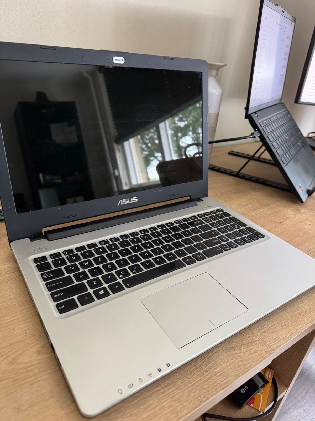 ASUS Laptop R505CB-XX454H, Gebruikt, HDD, 2 tot 3 Ghz, Qwerty