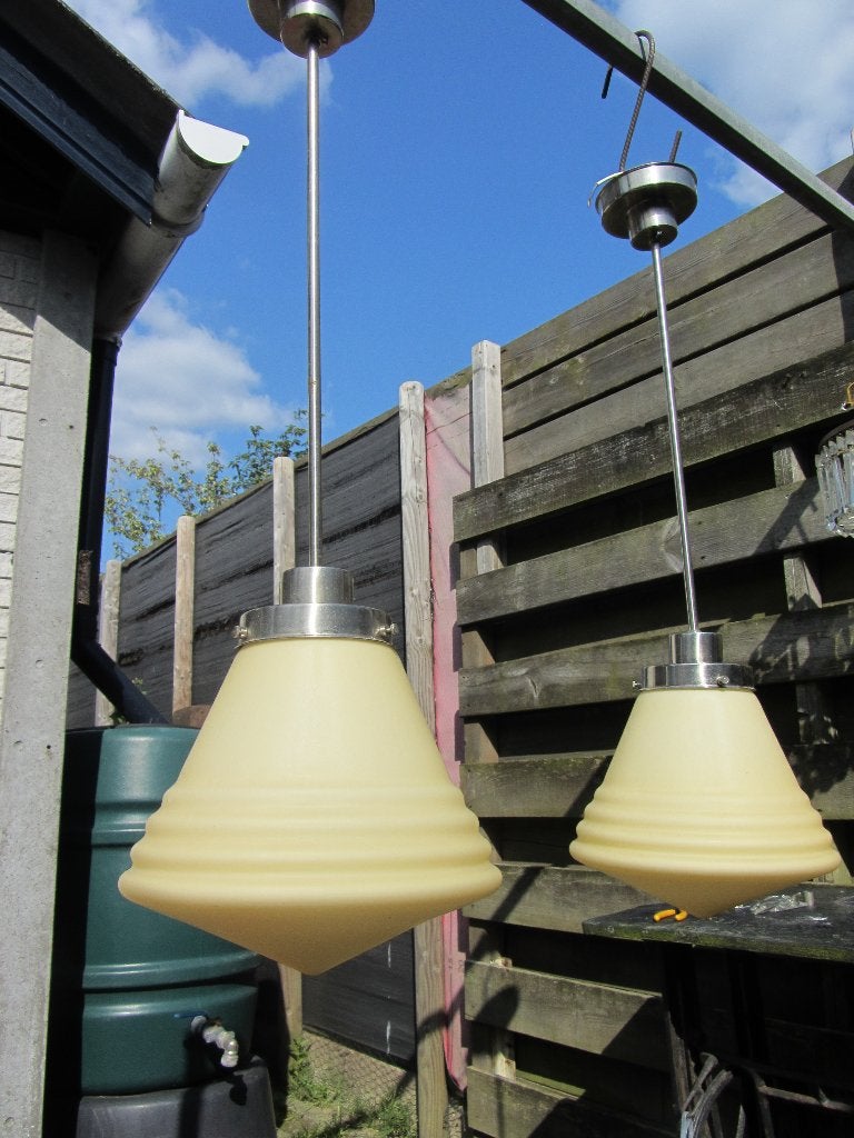 2 SUPER MOOIE IDENTIEKE ART DECO LUXE SCHOOLLAMPEN, Ophalen, Beige, Gebruikt, 25 cm