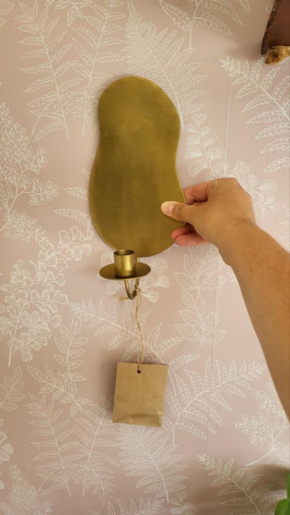Kandelaar voor aan de muur, Huis en Inrichting, Woonaccessoires | Kandelaars en Kaarsen, Ophalen of Verzenden, Metaal, Minder dan 25 cm