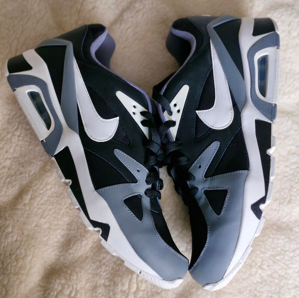 Nike air Structure Black Smoke 45, Ophalen of Verzenden
