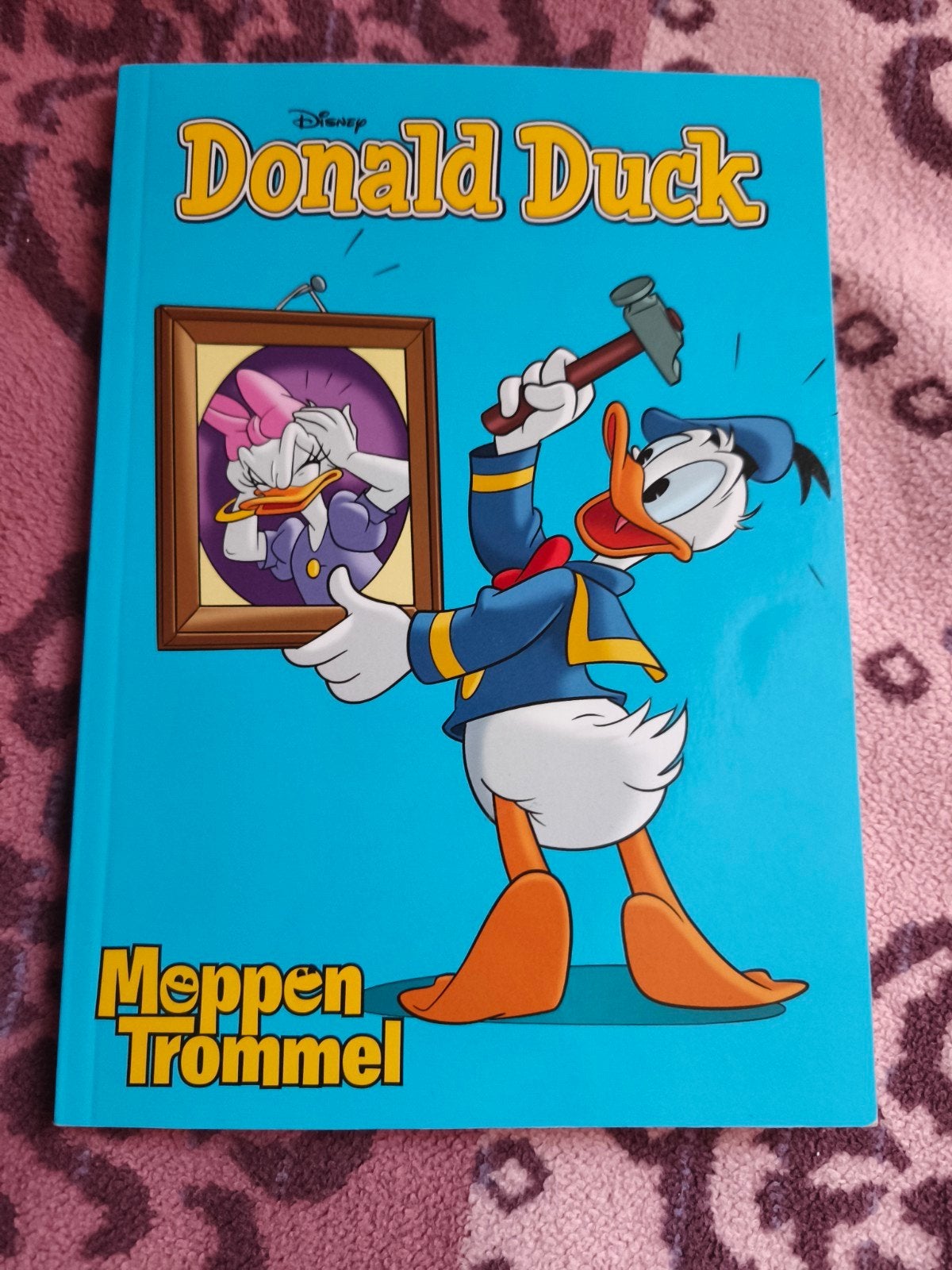 Donald Duck Moppentrommel Boek - 64 Grappige Bladzijdes, Boeken, Stripboeken, Ophalen of Verzenden, Zo goed als nieuw, Onbekend