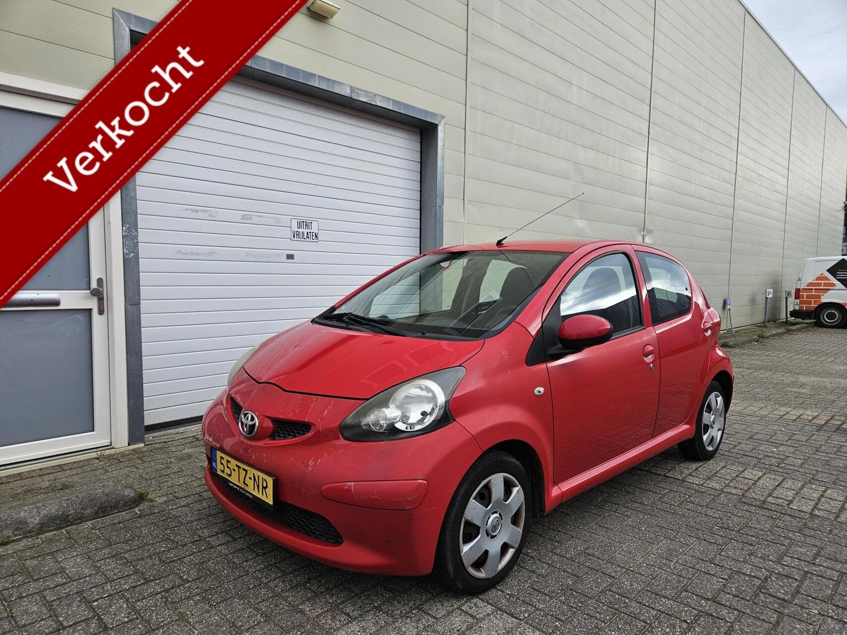Toyota Aygo 1.0-12V NAP Airco, Voorwielaandrijving, Gebruikt, 4 stoelen, 68 pk