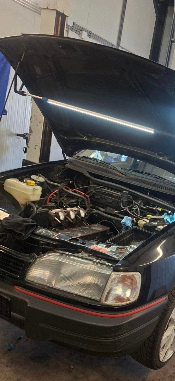 Ford Sierra 2.0i CLX APK tot 7-9-2028 Nieuwe distributie, foto 10