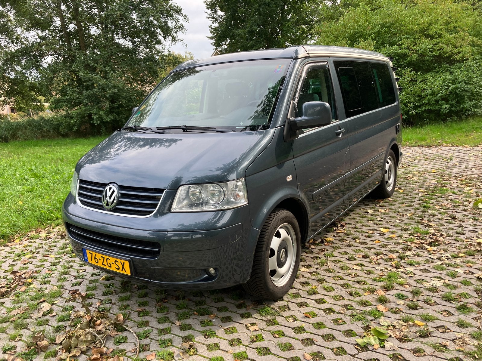 Volkswagen Camper California comfort line 2.5 TDI 96KW 2007, Auto's, Voorwielaandrijving, Overige modellen, Overige carrosserieën