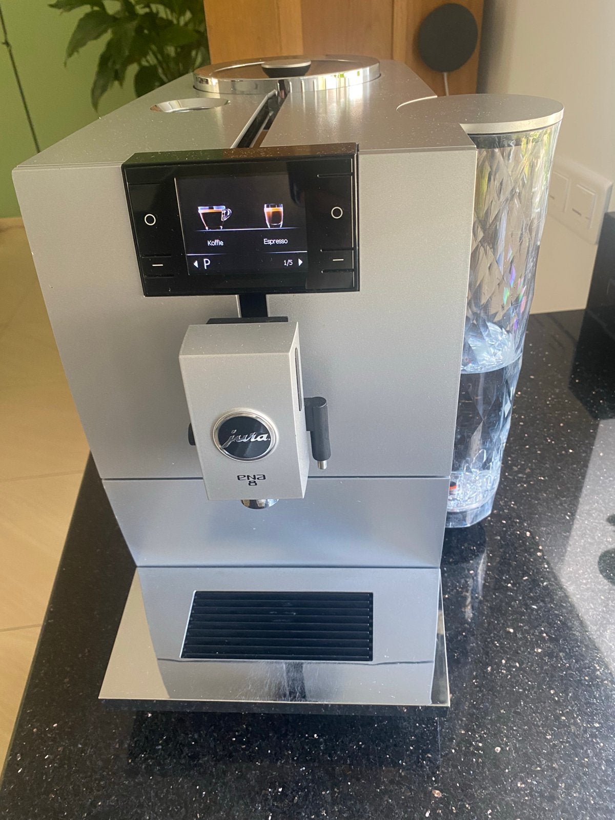 Jura Ena8 met garantie, Ophalen, Afneembaar waterreservoir, Koffiemachine, Koffiebonen