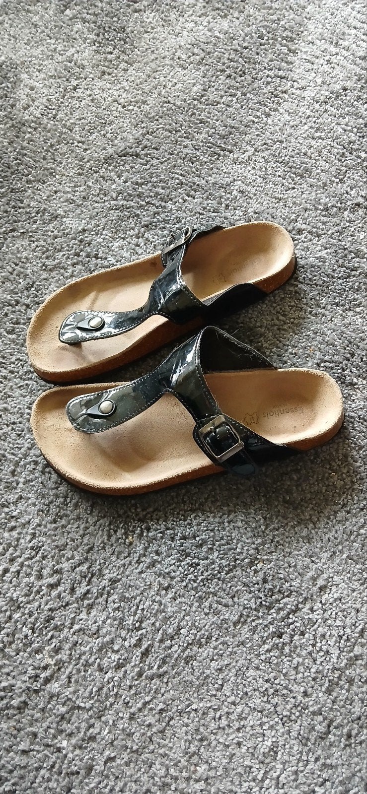 ESSENTIALS  sandalen mt 41, Zwart, Zo goed als nieuw, ESSENTIALS, Sandalen of Muiltjes