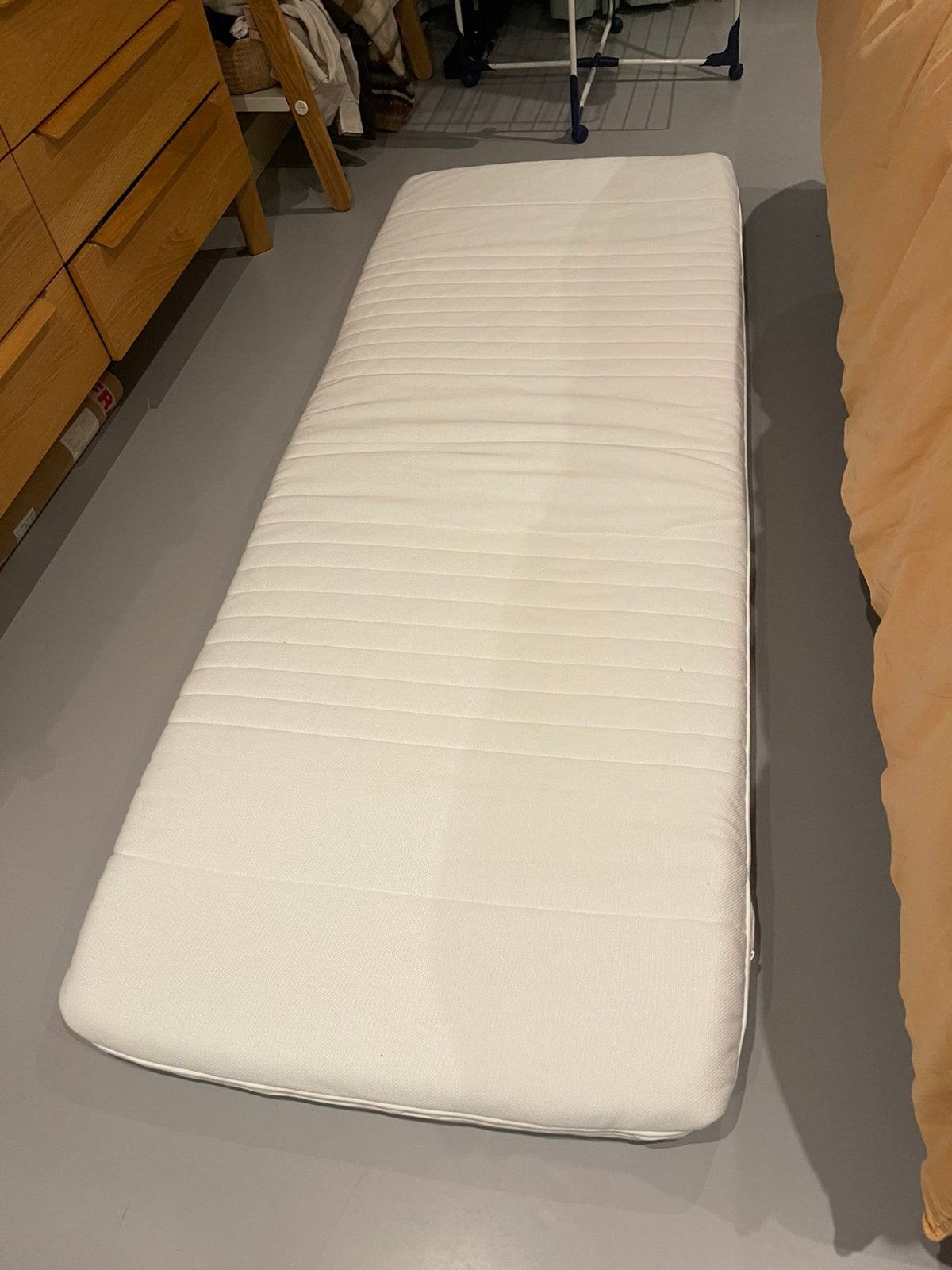Topper Tussoy Ikea : 80x200 goede staat,geen vlekken, Huis en Inrichting, Ophalen, Zo goed als nieuw, Tweepersoons, 80 cm