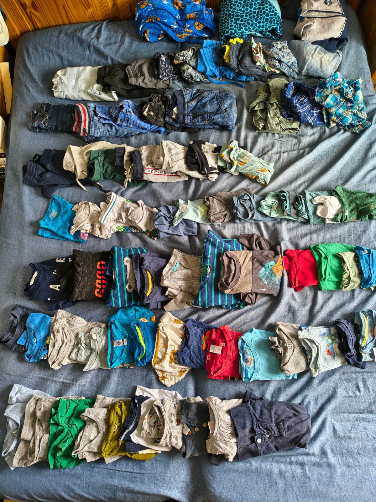 Grote kledingbundel voor jongens, maat 98/104, Kinderen en Baby's, Kinderkleding | Maat 98, Ophalen, Gebruikt, Jongen, Setje